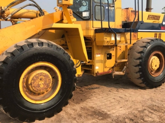 ขายรถตักล้อยาง KOMATSU WA350-1 รถนอกนำเข้าเองจากญี่ปุ่น สภาพสวยพร้อมใช้งาน มีVDOการทำงานครับ