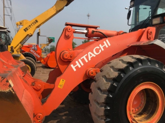 ขายรถตักล้อยาง HITACHI ZW220 (เทียบเท่า WA380-6) รถนอกนำเข้าเองจากญี่ปุ่น สภาพสวยพร้อมใช้ มีVDOการทำงานครับ ขายรถตักล้อยาง HITACHI ZW220 (เทียบเท่า WA380-6) รถนอกนำเข้าเองจากญี่ปุ่น สภาพสวยพร้อมใช้ มีVDOการทำงานครับ