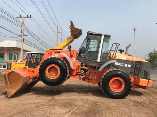 ขายรถตักล้อยาง HITACHI ZW220 (เทียบเท่า WA380-6) รถนอกนำเข้าเองจากญี่ปุ่น สภาพสวยพร้อมใช้ มีVDOการทำงานครับ ขายรถตักล้อยาง HITACHI ZW220 (เทียบเท่า WA380-6) รถนอกนำเข้าเองจากญี่ปุ่น สภาพสวยพร้อมใช้ มีVDOการทำงานครับ