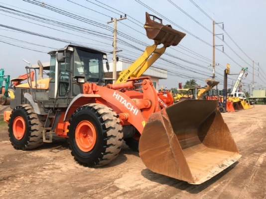 ขายรถตักล้อยาง HITACHI ZW220 (เทียบเท่า WA380-6) รถนอกนำเข้าเองจากญี่ปุ่น สภาพสวยพร้อมใช้ มีVDOการทำงานครับ ขายรถตักล้อยาง HITACHI ZW220 (เทียบเท่า WA380-6) รถนอกนำเข้าเองจากญี่ปุ่น สภาพสวยพร้อมใช้ มีVDOการทำงานครับ