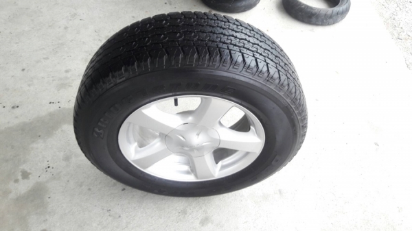 ล้อ ISUZU V CROSS ขอบ17 6รูพร้อมยาง255/65/17   4 ล้อ