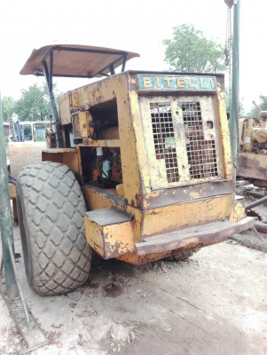 ขออนุญาติขายรถบด BILTELLI ขนาด 10ตันพร้อมใช้งานสองเพลาเอกสารแจ้งจำหน่าย ราคา 485000บาท สนจใติดต่อช่างดำ 0853224877 0988930465 ไอดีไลน์ 0853224877ครับผม