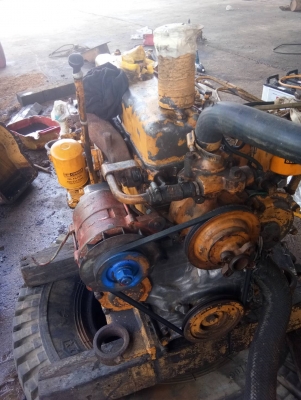 ขออนุญาตขายเครื่อง4D94-2หรือD20-5พร้อมใช้งานพร้อมคัช ยกขึ้นเครื่องได้เลย รันเครื่องไว้ให้พร้อมทุกขั้นตอนราคา 48000บาท สนใจติดต่อช่างดำ 0853224877 0988930465 ไอดีไลน์0853224877ครับผม