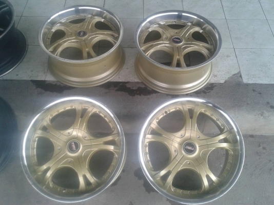 ขอบ18นิ้ว5รู114 ชุดนี้ลดราคาเหลือ  5900 บาท