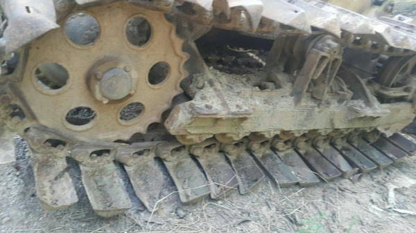 ขออนุญาตขายแทกเตอร์ D20-5ใบมีด60ทิดทาง เอกสารใบซื้อขายพร้อมใช้งาน ราคา 155000 บาทต่อรองได้สนใจติดต่อช่างดำ 0853224877 0988930465 ไอดีไลน์0853224877 ครับผม