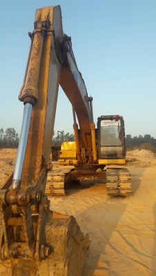 ขออนุญาติขายcat.version2 พร้อมใช้งานเอสารเล่ม ช่วงล่างเต็มเครื่องปั้มดีรถทำงานทุกวัราคา795000 บาทสนใจติดต่อช่างดำ 0853224877 0988930465 ไอดีไลน์ 0853224877 ครับผม