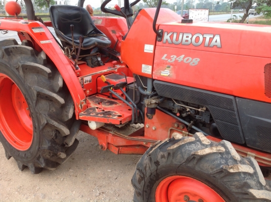 ขาย L3408 พร้อมใบดัน กับ ผานหลัง รถสีเดิมทั้งคัน สวยๆ