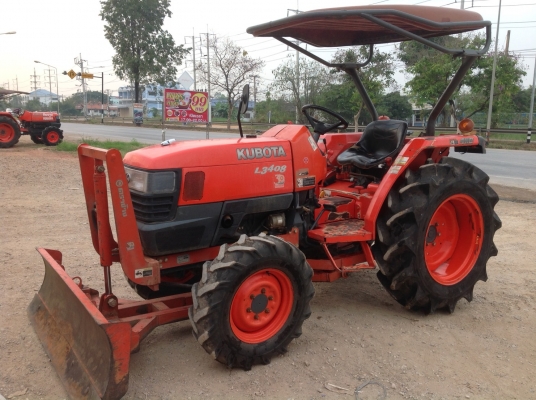 ขาย L3408 พร้อมใบดัน กับ ผานหลัง รถสีเดิมทั้งคัน สวยๆ