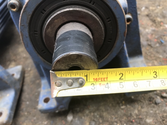 ขายมอเตอร์เกียร์ Cycro drive Sumitomo 1HP. 380V อัตราทด 1:71 มีระบบเบรคในตัว สภาพสวย หมุนนิ่ม พร้อมใช้งาน มี 3ตัวครับ