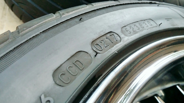 ล้อเก๋ง 4รู100 ขอบ17 พร้อมยางแม็กซิส ปี16,17 4ล้อ