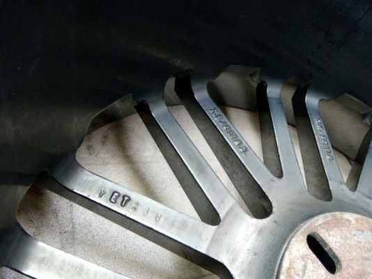 ล้อเก๋ง 4รู100 ขอบ17 พร้อมยางแม็กซิส ปี16,17 4ล้อ