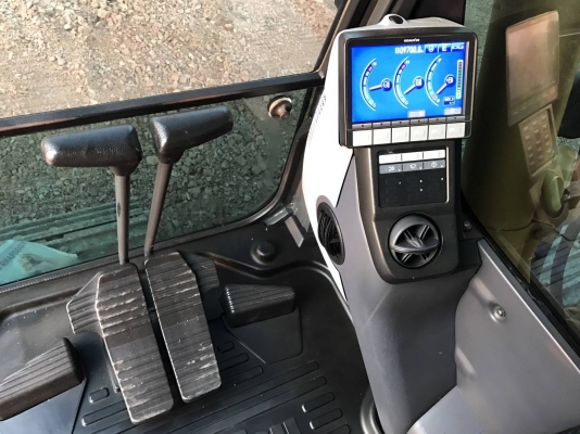 ขออนุญาตขายPC200 KOMATSU MO ชั่วโมง9700สภาพสวยมากๆ พร้อมใช้งานทุกระบบ ช่วงล่างเต็ม ราคา 205000 บาทสนใติดต่อช่างดำ 0853224877 0988930465 ไอดีไลน์ 0853224877ครับผม ขออนุญาตขายPC200 KOMATSU MO ชั่วโมง9700สภาพสวยมากๆ พร้อมใช้งานทุกระบบ ช่วงล่างเต็ม ราคา 205000 บาทสนใติดต่อช่างดำ 0853224877 0988930465 ไอดีไลน์ 0853224877ครับผม