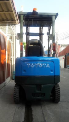 รถยกไฟฟ้า toyota 6 fb15 รถยกไฟฟ้า toyota 6 fb15