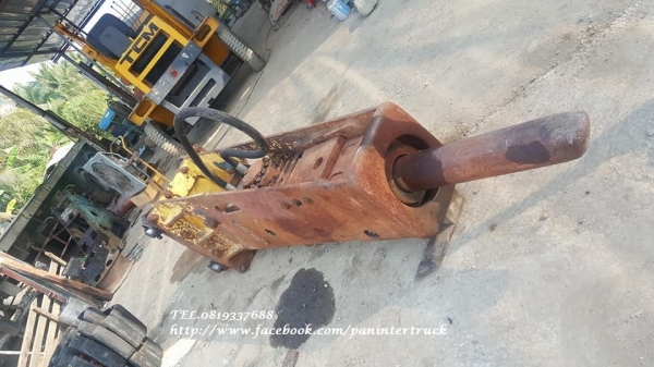 สินค้าเก่านอก ขายถูกด่วนๆ หัวกระแทก BREAKER รุ่น:SOOSAN สำหรับใส่รถขุดไซค์ PC200 -PC220(ขนาด 20-30 ตัน)  /สลัก 80 มิล /ยังไม่เคยใช้งานในเมืองไทย (ทดสอบแล้วใช้งานได้จริง) ราคา 155,000 บาท สนใจติดต่อ 0819337688