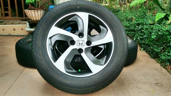 ล้อแม็กฮอนด้า ขอบ15 4รู100 พร้อมยางบริดสโตน อีโคเปีย ปี15(3115) 4ล้อ
