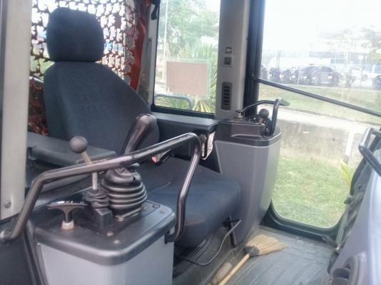 เจ้าของฝากขายรถตัก มือ2 CAT 973C ครับ 4.9ล้านครับ เจ้าของฝากขายรถตัก มือ2 CAT 973C ครับ 4.9ล้านครับ