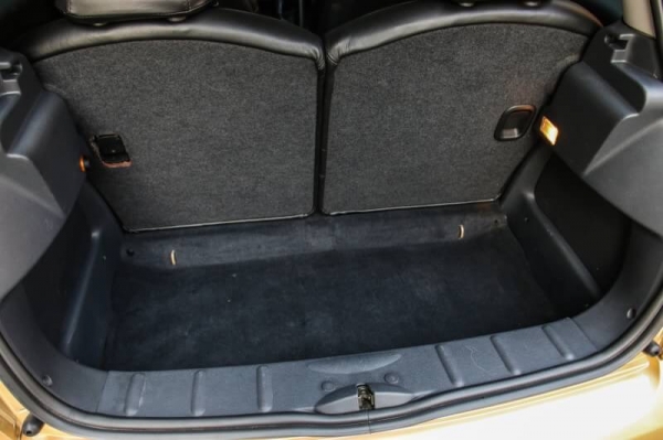 ขาย Mini Cooper R50 ปี 2011 เกียร์ AUTO สีทอง