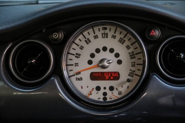 ขาย Mini Cooper R50 ปี 2011 เกียร์ AUTO สีทอง