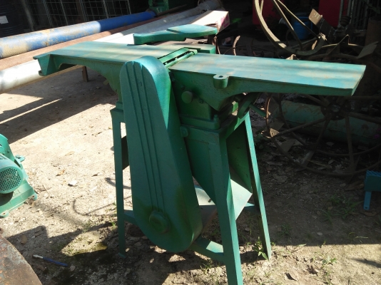 ขายแท่นใสชิดไม้ ขายตามสภาพ