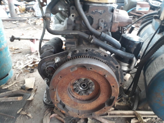 ขายเครื่องยนต์ ISUZU มังกรทอง 90 แรง พร้อมใช้ ขายเครื่องยนต์ ISUZU มังกรทอง 90 แรง พร้อมใช้