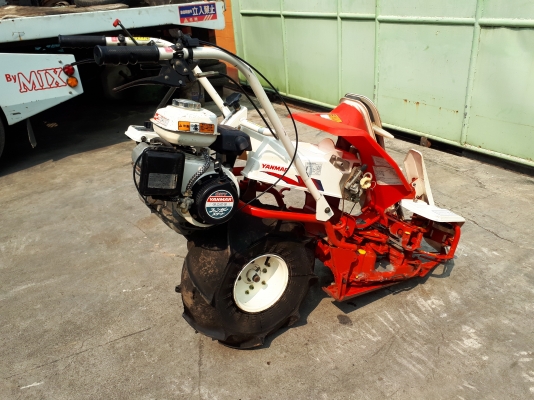 ขายรถเกี่ยวข้าว Yanmar be25 นำเข้าจากญี่ปุ่น