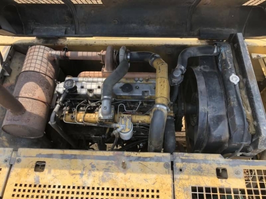 ขาย 695,000 CAT 320 V2 เล่มทะเบียน ไฟฟ้าครบ เครื่องดี ปั้มแรง เอวมีขยับนิดๆ ช่วงล่างเต็ม รถอยู่ ราชบุรี 090-772-3710 090-772-3708