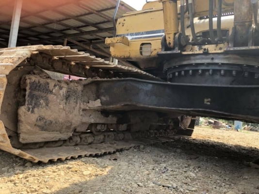 ขาย 695,000 CAT 320 V2 เล่มทะเบียน ไฟฟ้าครบ เครื่องดี ปั้มแรง เอวมีขยับนิดๆ ช่วงล่างเต็ม รถอยู่ ราชบุรี 090-772-3710 090-772-3708