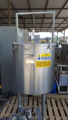 ถังสแตนเลส 270 ลิตร