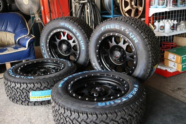 แม็ก18 แนวออฟโรด ของใหม่ ชุดละ 32000 แม็ก18 แนวออฟโรด ของใหม่ ชุดละ 32000