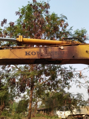 ขาย Komatsu pc120-2 ขาย Komatsu pc120-2