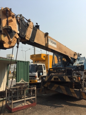 ขายเครน 20ตัน 4ล้อ TR200-M1 ราคา 650,000บ.สภาพพร้อมใช้งาน
