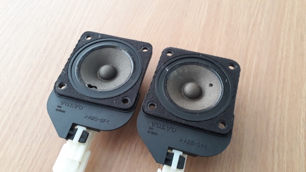 ลำโพงเสียงแหลมติดรถ VOLVO ขนาด 2.5นิ้ว