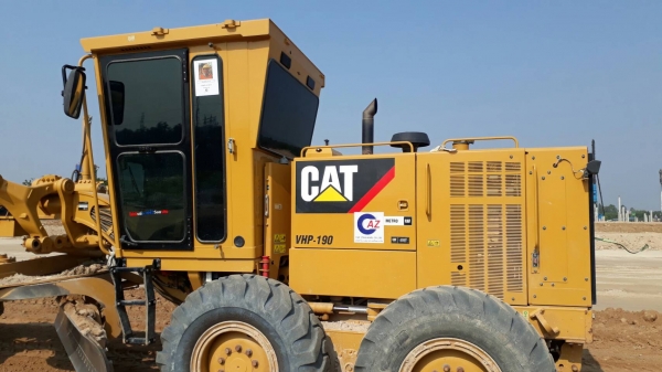 140k-เกรดเดอร์ CATERPILLAR  รถออกใหม่ป้ายแดงสวยๆใช้น้อย 4,000 ชม.มาให้ช็อปอีกแล้วครับท่าน@6ล้าน สนใจโทรเลย ☎ 081-989-1989 + ID LINE :rangrayong หรั่งครับ