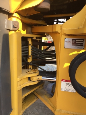 KOMATSU WA400-3E จากญี่ปุ่นแท้ สภาพสวย พร้อมใช้งาน