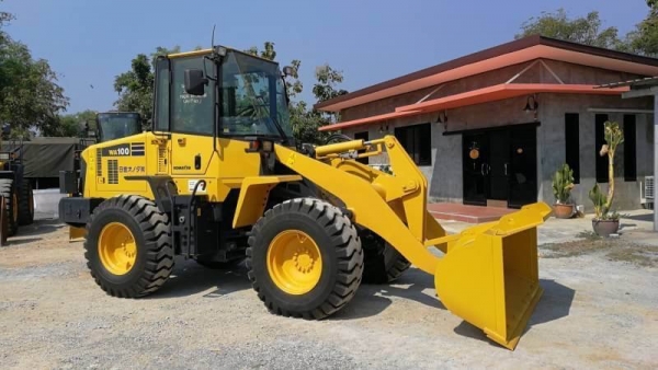 มาใหม่ KOMATSU WA100-5 สภาพสวย นำเข้าจากญี่ปุ่น โทร.090-986-2521 อ๊อบ