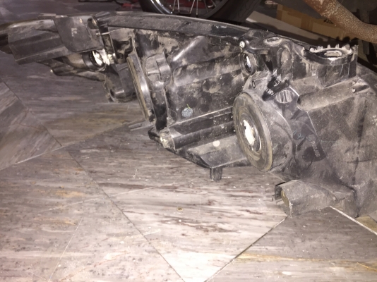 อะไหล่ไฟหน้าโตโยต้า อ้ลติส