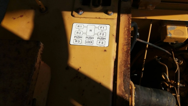 รถตักล้อยาง furukawa เครื่องมิตซู4สูบท ราคา 255,000 บาท