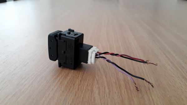 สวิตช์ ON OFF SLIDE DOOR NISSAN