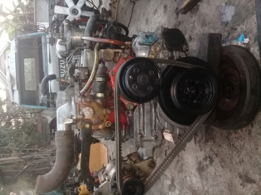 ขายเครืองHO 7D เครืองดีติดนิ้มพร้อมใช้เครื่องตัดออกจากรถเกี่ยวขายตามสภาพไม่มีใบคุมสนใจต่อรองราคาได0900382726-0944479464