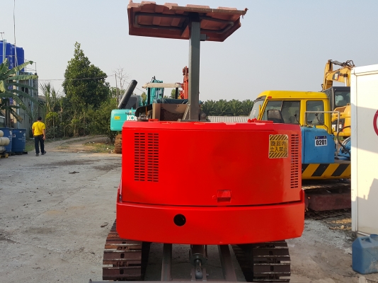 จัดส่งเรียบร้อย ขอบคุณลูกค้าจาก จ.เพรชบูรณ์ รถแบคโฮ IHI IS30 GX3 รถเก่านอกนำเข้า ยังไม่เคยใช้งานในไทย ชั่วโมงการทำงาน 2,000+ ชั่วโมง เครื่องดี ปั๊มดี สภาพรถสวย พร้อมใช้งาน มีเอกสารใบอินวอยซ์