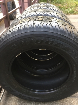 ยาง Bridgestone 265 65 17 ปี16 ดอกเยอะ ใช้ยาว ราคาไม่แพง