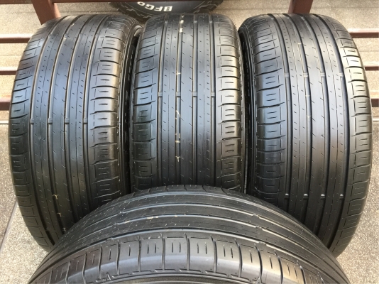 ยาง Dunlop 215 55 16 ปี17 ดอกเต็ม เนื้อนิ่มๆ ใช้ยาว ราคาไม่แพง