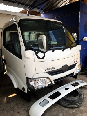 หัวรถ Hino ดูโทร่ (หกล้อเล็ก) หัวป้ายแดง