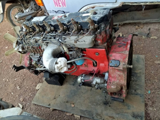 ขายด่วนเครื่องHINO WO6E 180 แรงพร้อมใช้พร้อมหม้อน้ำ+ใบคุมเครื่องติดดีไม่มีไอ