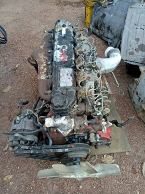 ขายด่วนเครื่องHINO WO6E 180 แรงพร้อมใช้พร้อมหม้อน้ำ+ใบคุมเครื่องติดดีไม่มีไอ