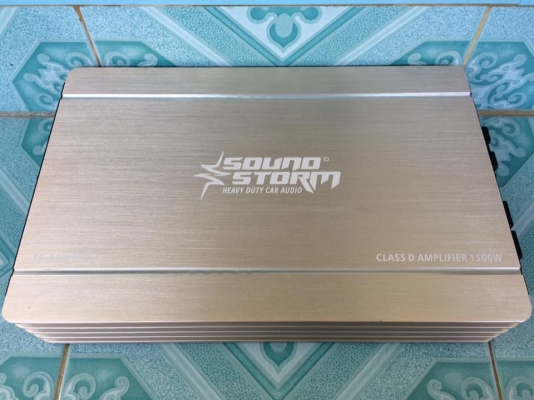 แอมป์คลาสดี Soundstrom มือสองสภาพดี ใช้งานปกติ เบสดีเป็นลูกแน่นๆขับ10&quot;-12&quot;หล่อว้อยไม่เกิน2.5&quot;ได้ ขาย 1750 บาท สนใจ0892425454 อยู่สระบุรี