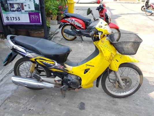 Wave 125r รถบ้านแท้ มือเดียว ใช้งานได้ปกติ เล่มครบ Wave 125r รถบ้านแท้ มือเดียว ใช้งานได้ปกติ เล่มครบ