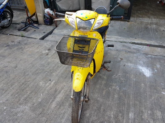 Wave 125r รถบ้านแท้ มือเดียว ใช้งานได้ปกติ เล่มครบ Wave 125r รถบ้านแท้ มือเดียว ใช้งานได้ปกติ เล่มครบ