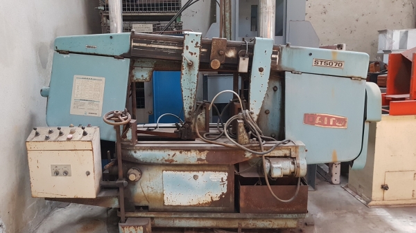 เครื่องเลื่อยสายพาน BandSaw