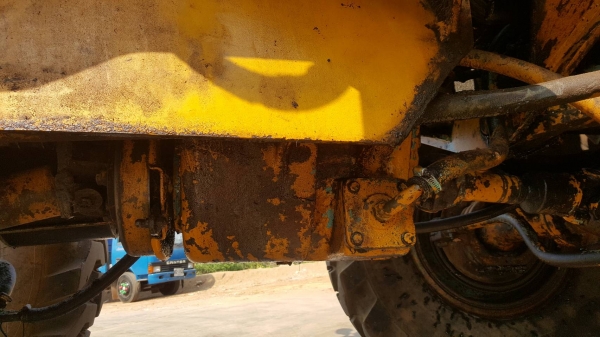 ขาย รถตัก KOMATSU JH60 รถใช้งานได้ดี ยางสวย ราคาต่อรองได้